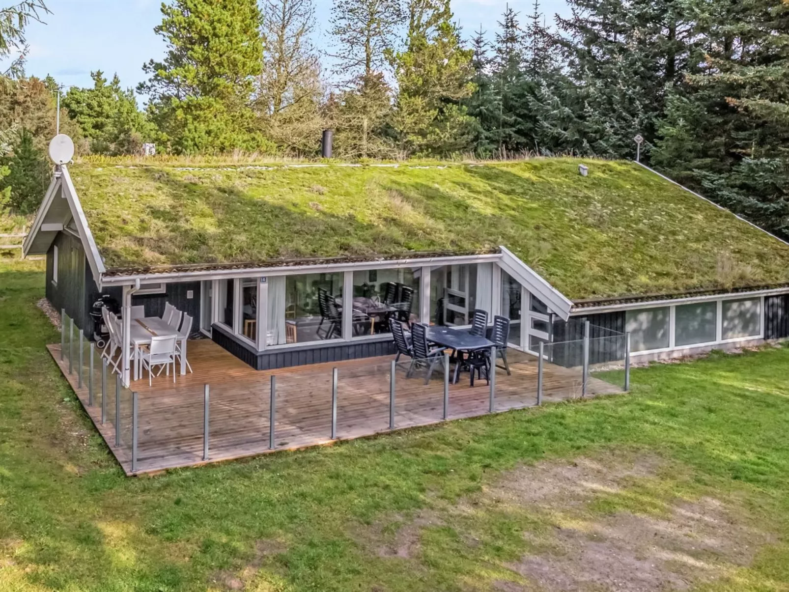 "Gladis" - 900m from the sea-Outside
