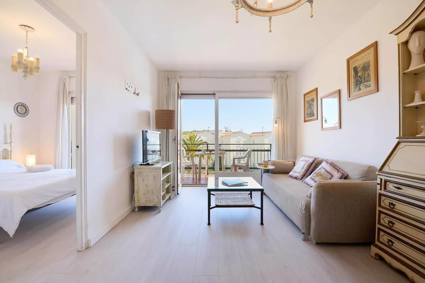Costa Brava X-3-Wohnzimmer