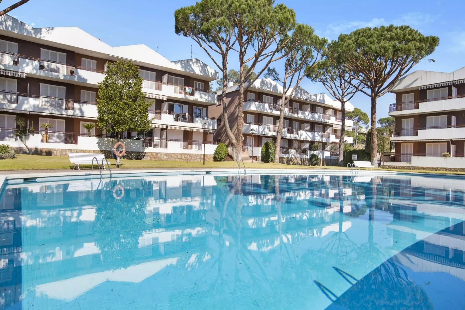 Rotonda 2-Areas summer 1km