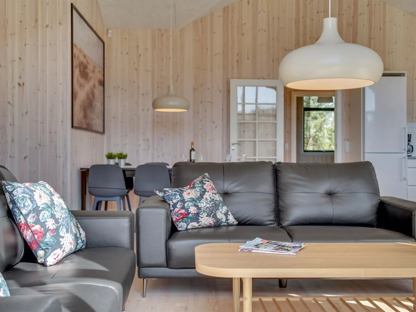 "Bentine" - 1.6km from the sea-Inside