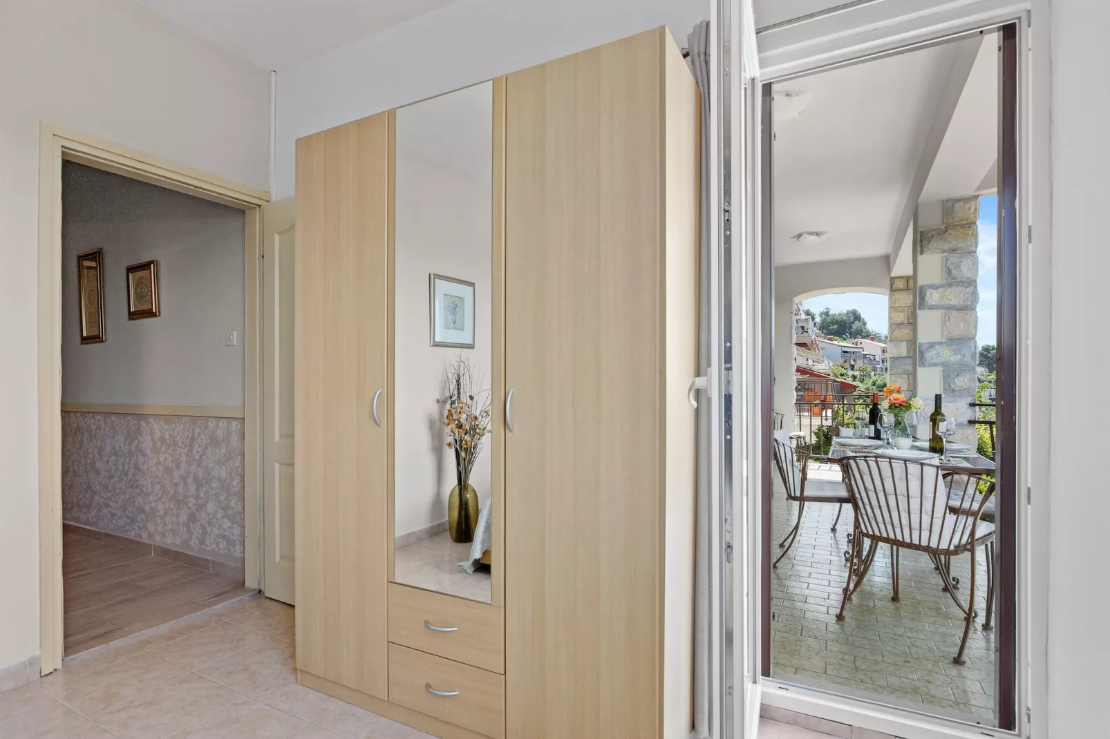Lady M Gold - Balcony and Sea View-Terrace balcony