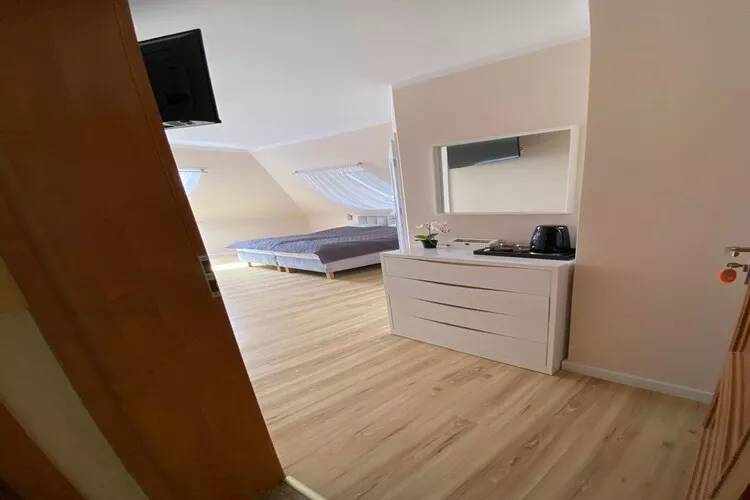 Komfortowy apartament dla 9 osób Międzywodzie-Bedroom