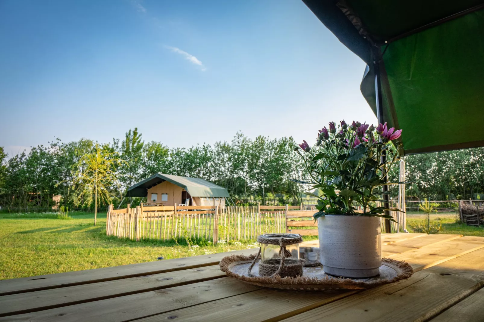 De Shetlander-Terrace balcony