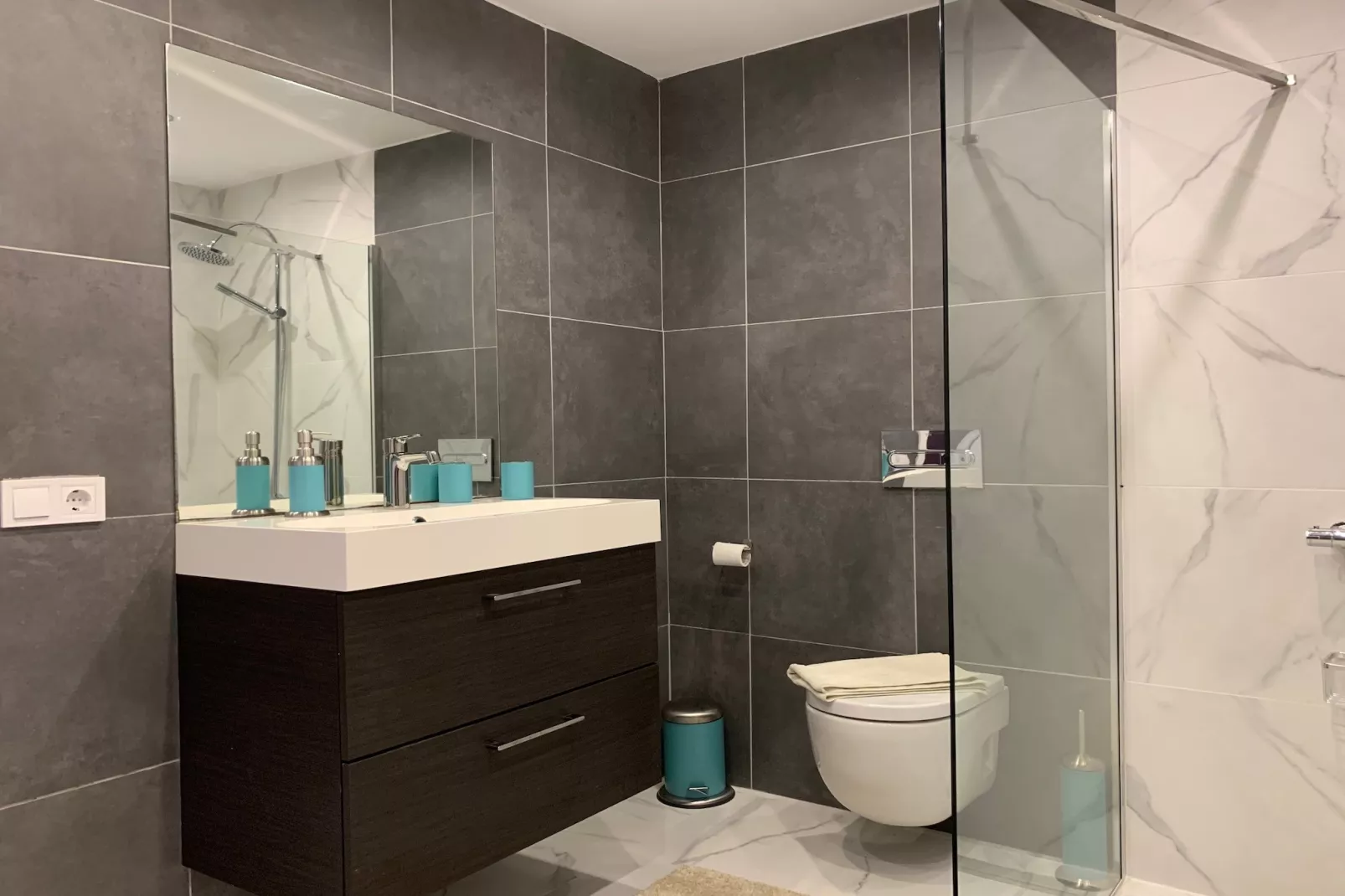 V11-Badezimmer
