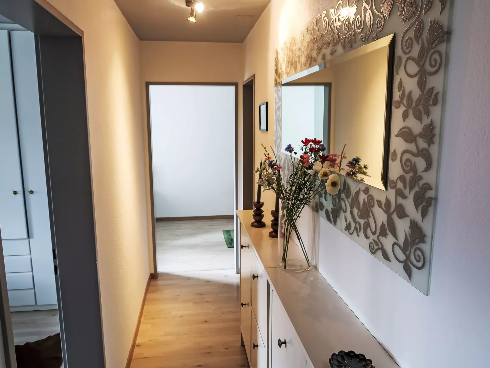 Casa Tavaun A22-Drinnen