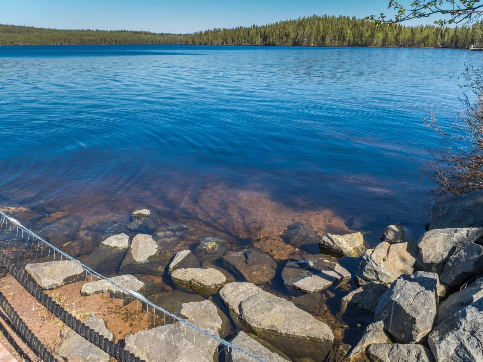 Holy lake rantasauna-Draußen