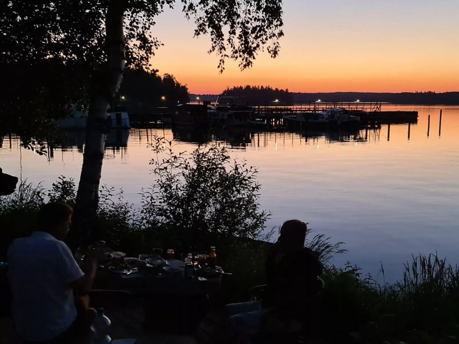 Lisan ranta-Draußen