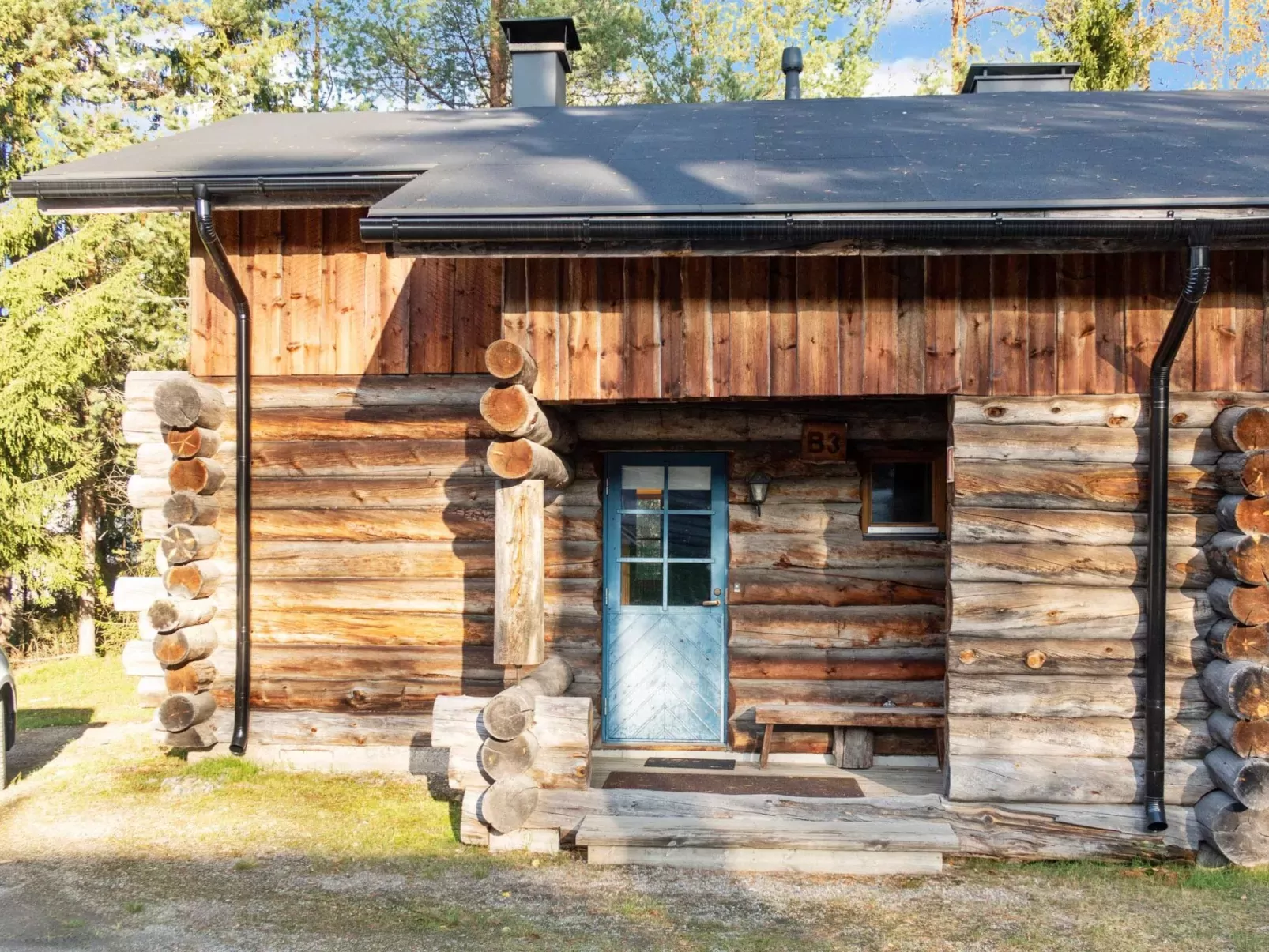 Vuokatinportti b3, lemminkäinen-Outside