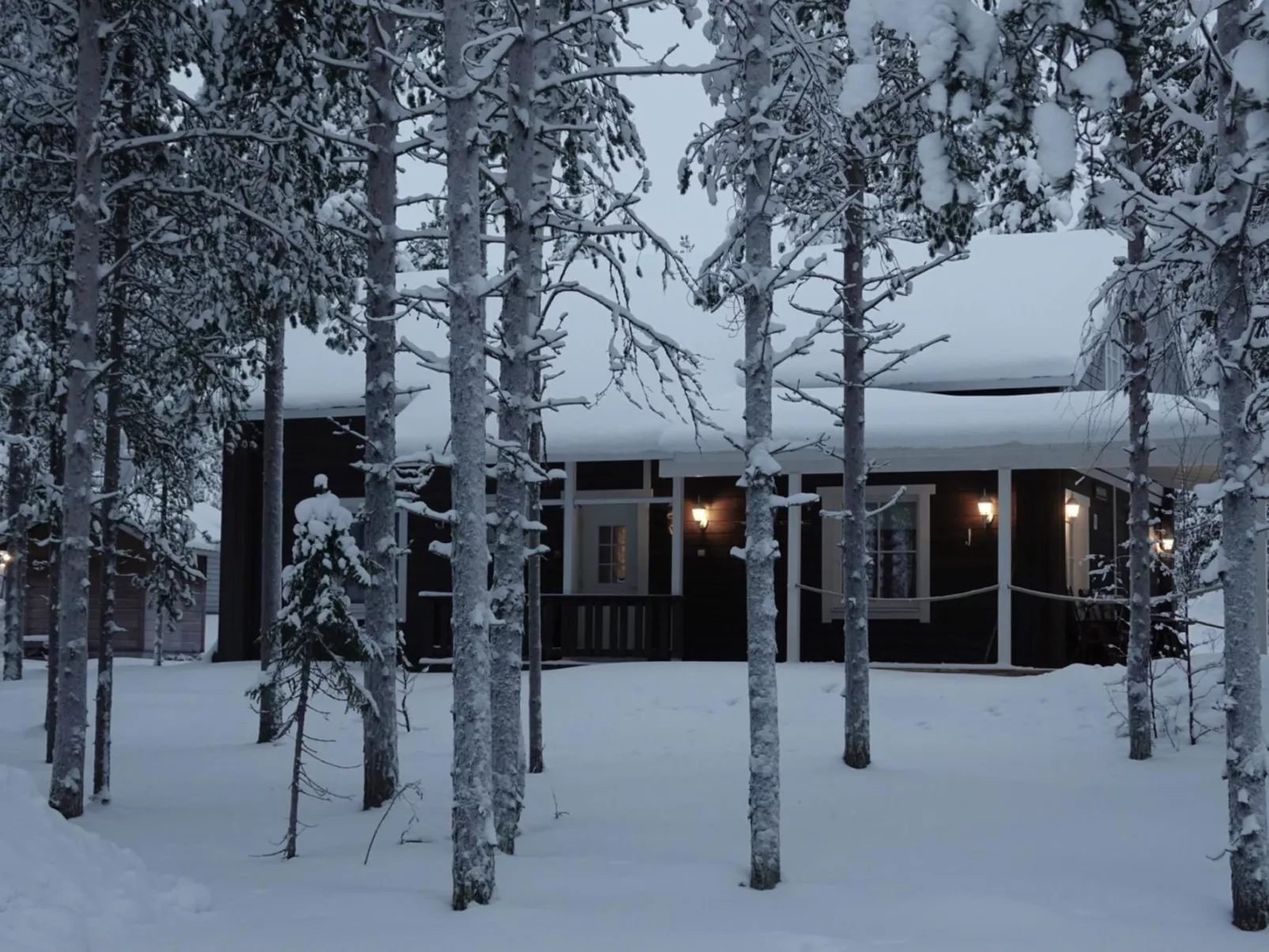 Moskuntupa-Outside