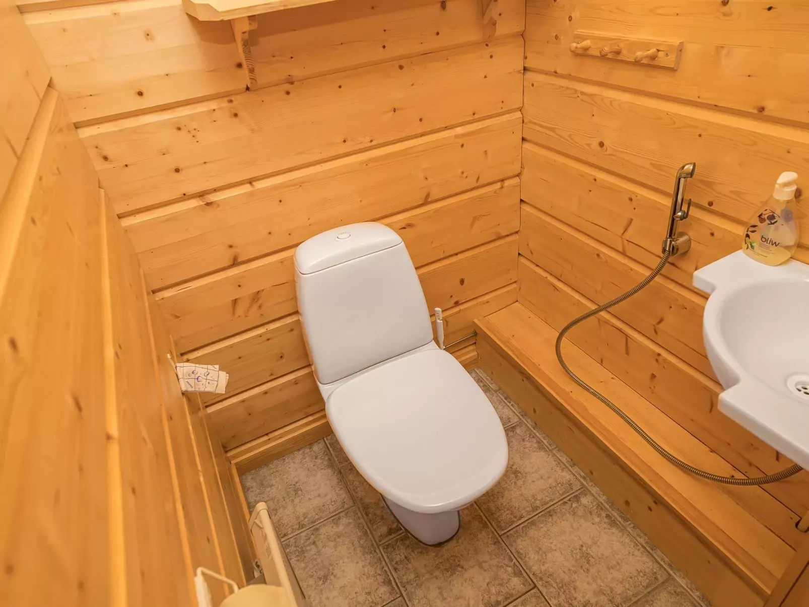 Kinostupa 2a (18)-Dedans