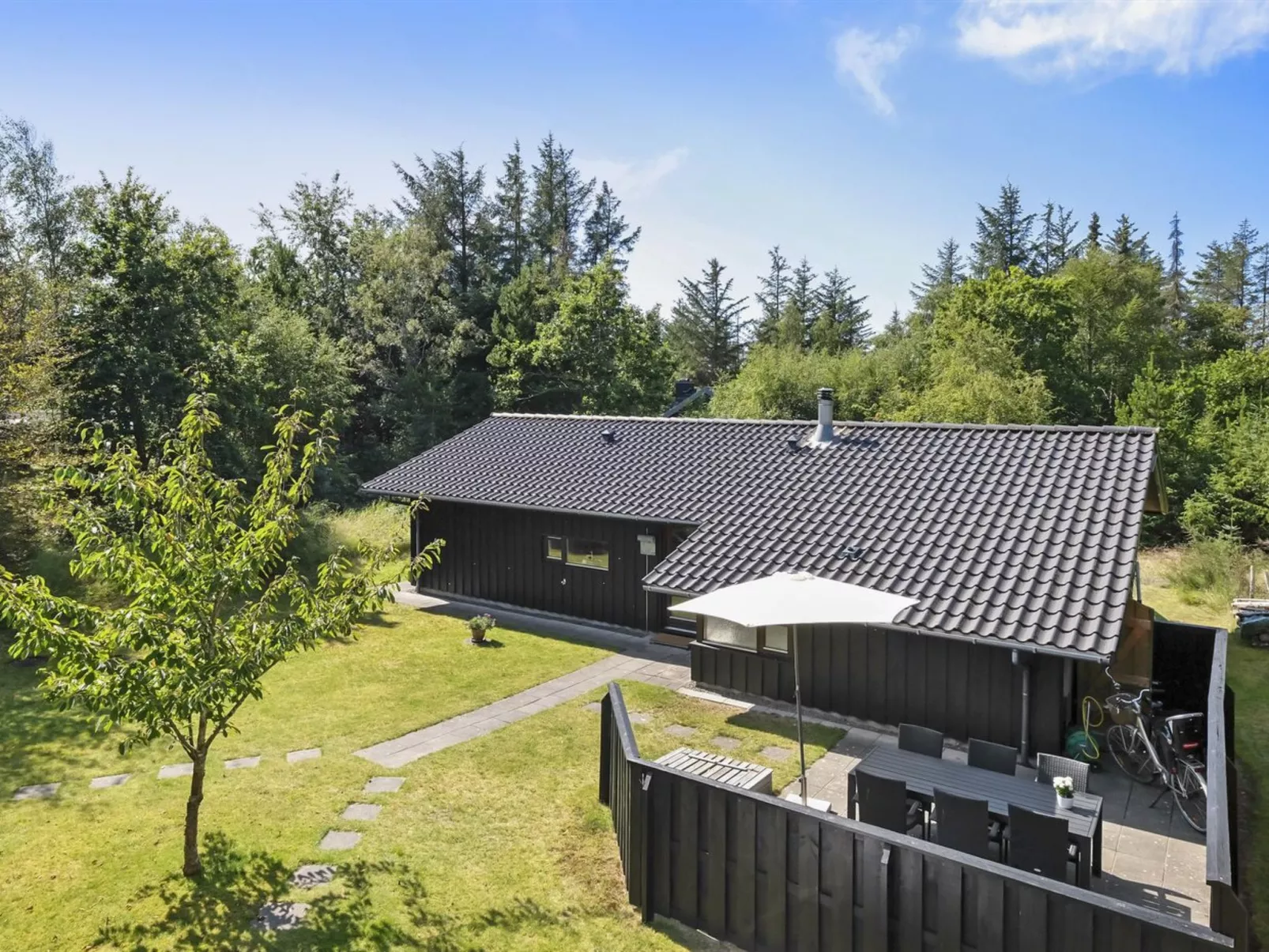 "Angja" - 800m from the sea-Outside