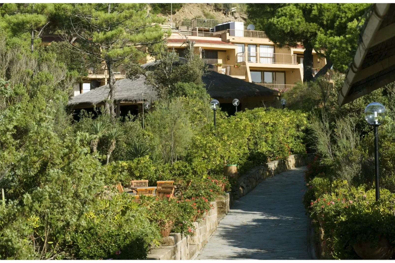 ROCCAMARE RESORT 2-Zi-App Villa Medium Terrasse 40 qm-Gebiete Sommer 1 km