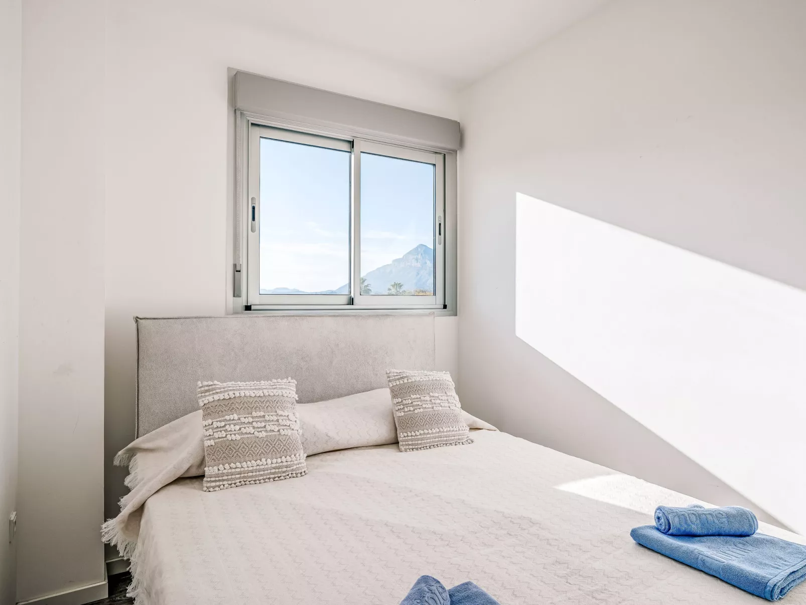 Arenal Boutique Suite-Inside