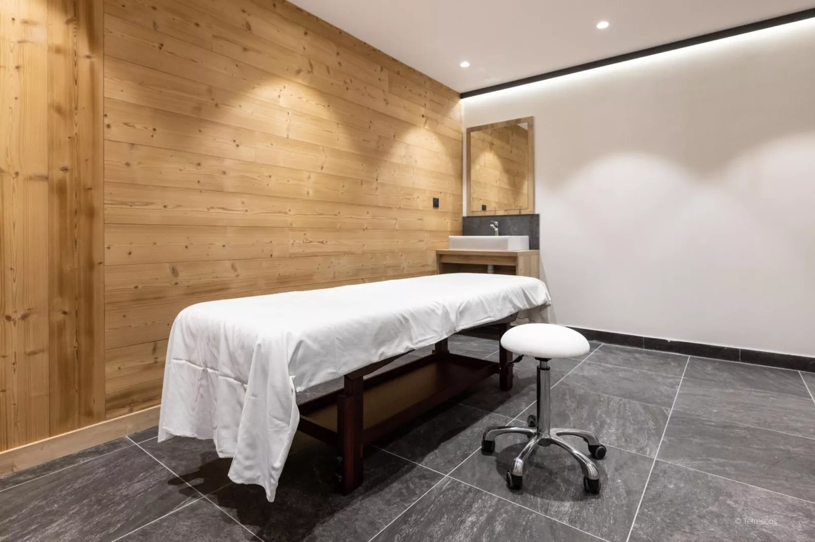 Le Cristal Lodge-RD2P-Facilities