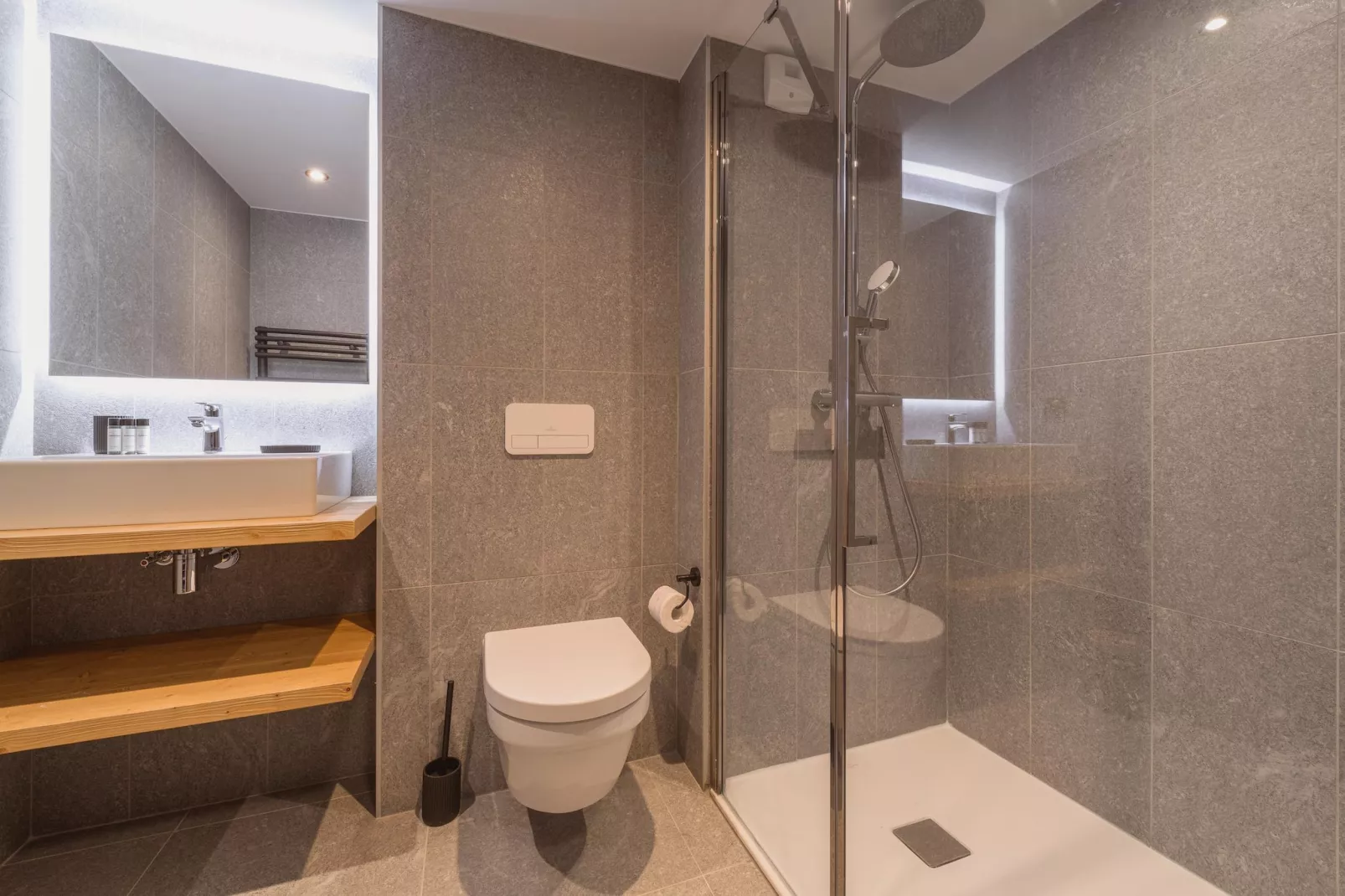 MEGEVE L’Eclat des Vériaz-S12S-Salle de bain