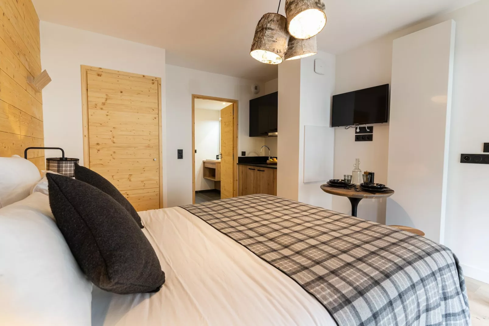 COMBLOUX Les Roches Blanches S12S-Chambre