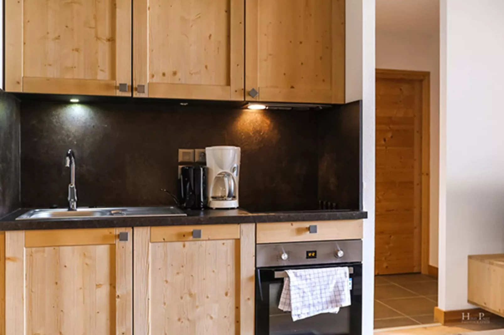 COMBLOUX Les Fermes du Mont Blanc - A24P-Kitchen