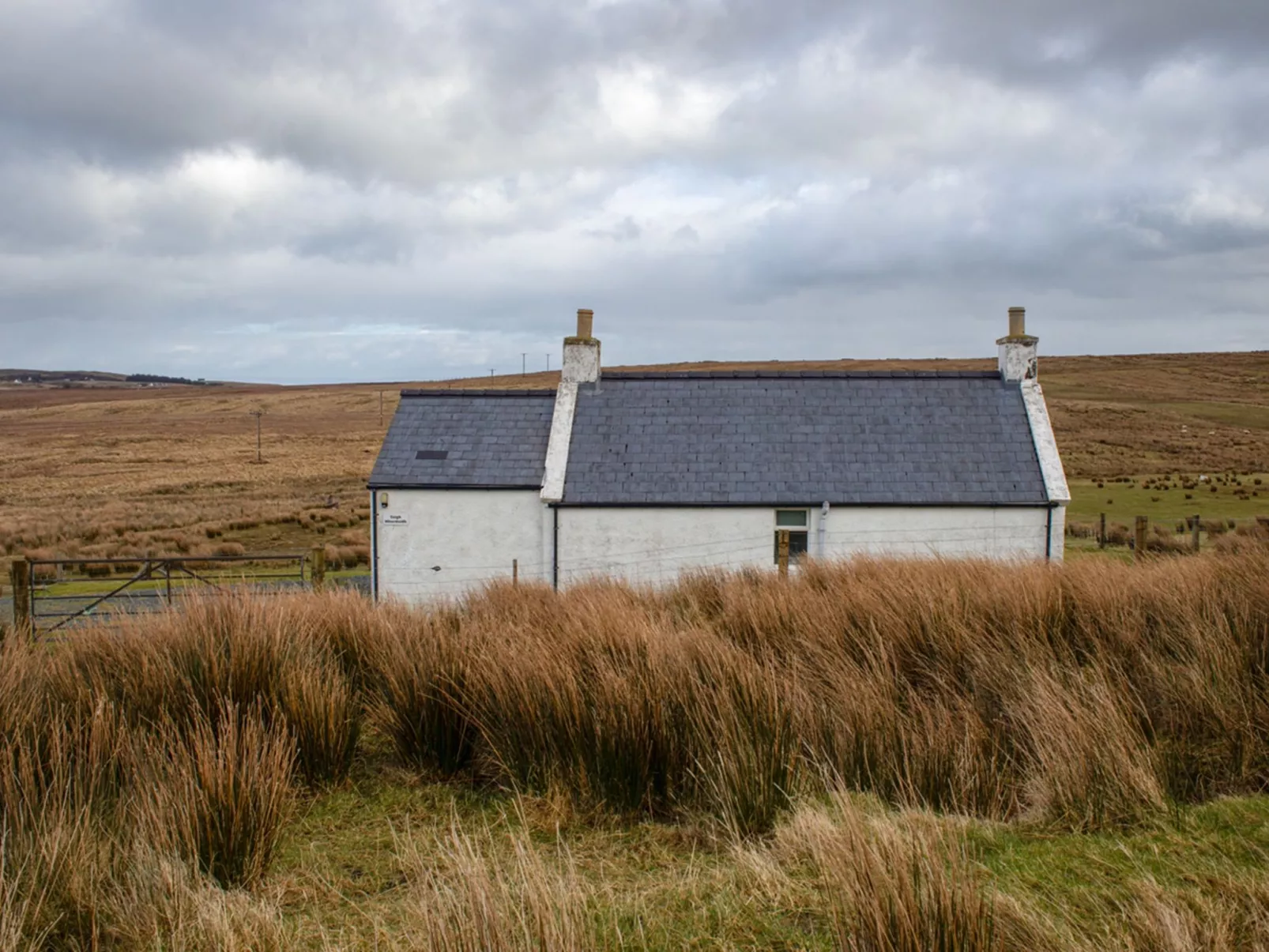 Taigh Mhurdaidh-Dehors