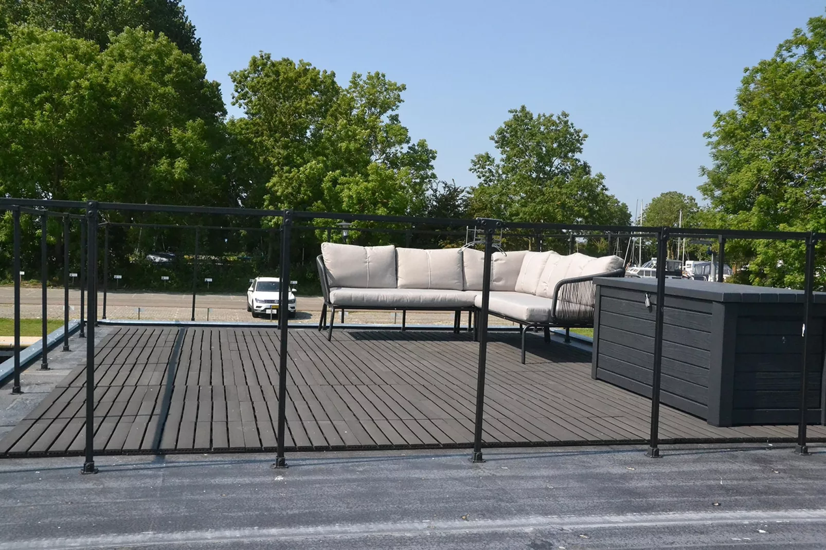 RiggelBrug Sneekermeer-Terrassenbalkon