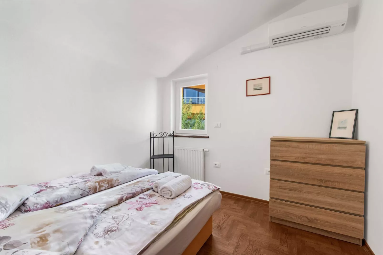 Villa Beauty with Private Pool-Bedroom