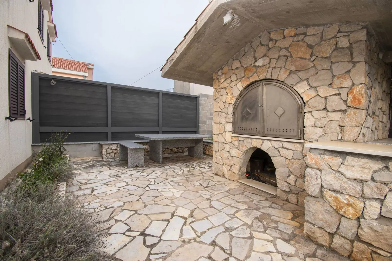 Apartment Meri - two bedroom apartment-Outdoor