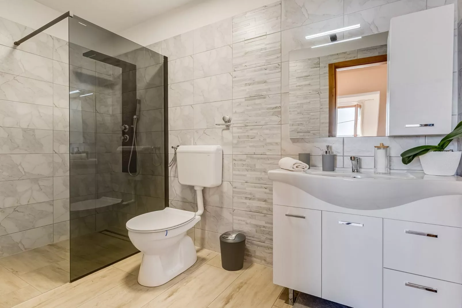 Apartments Rina - one bedroom apartment A1-Salle de bain