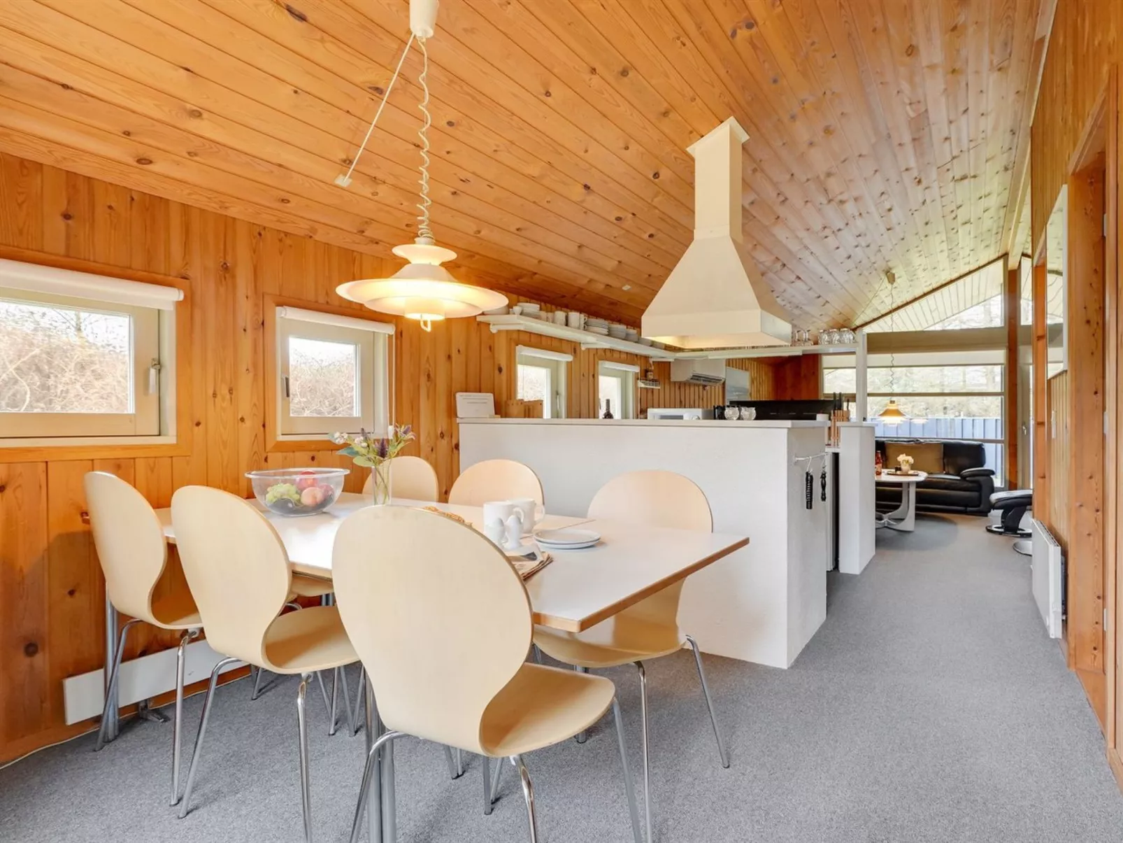 "Alwin" - 2.5km from the sea-Dedans
