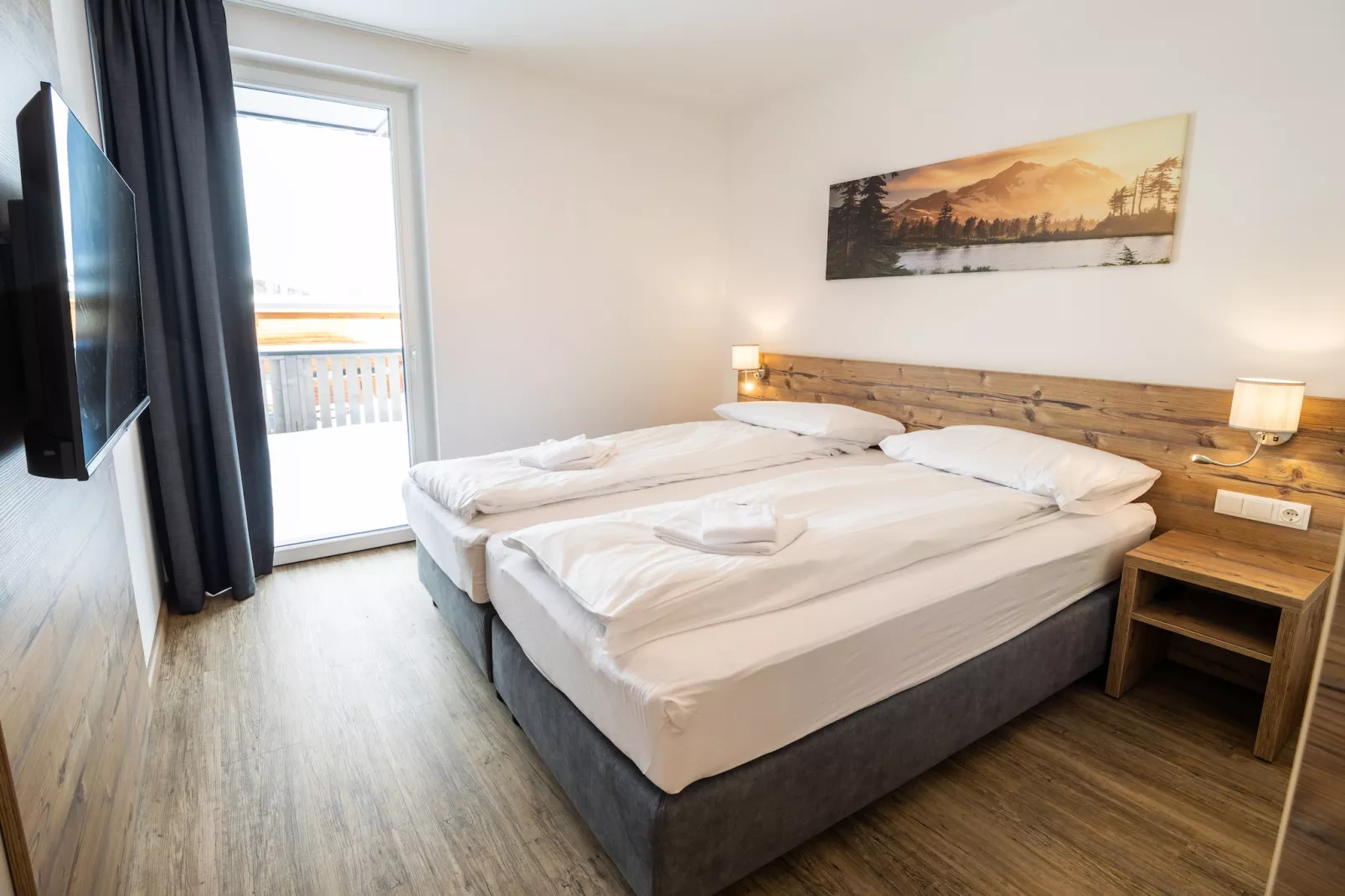 Comfort Three-bedroom Apartment – KA3C-Schlafzimmer