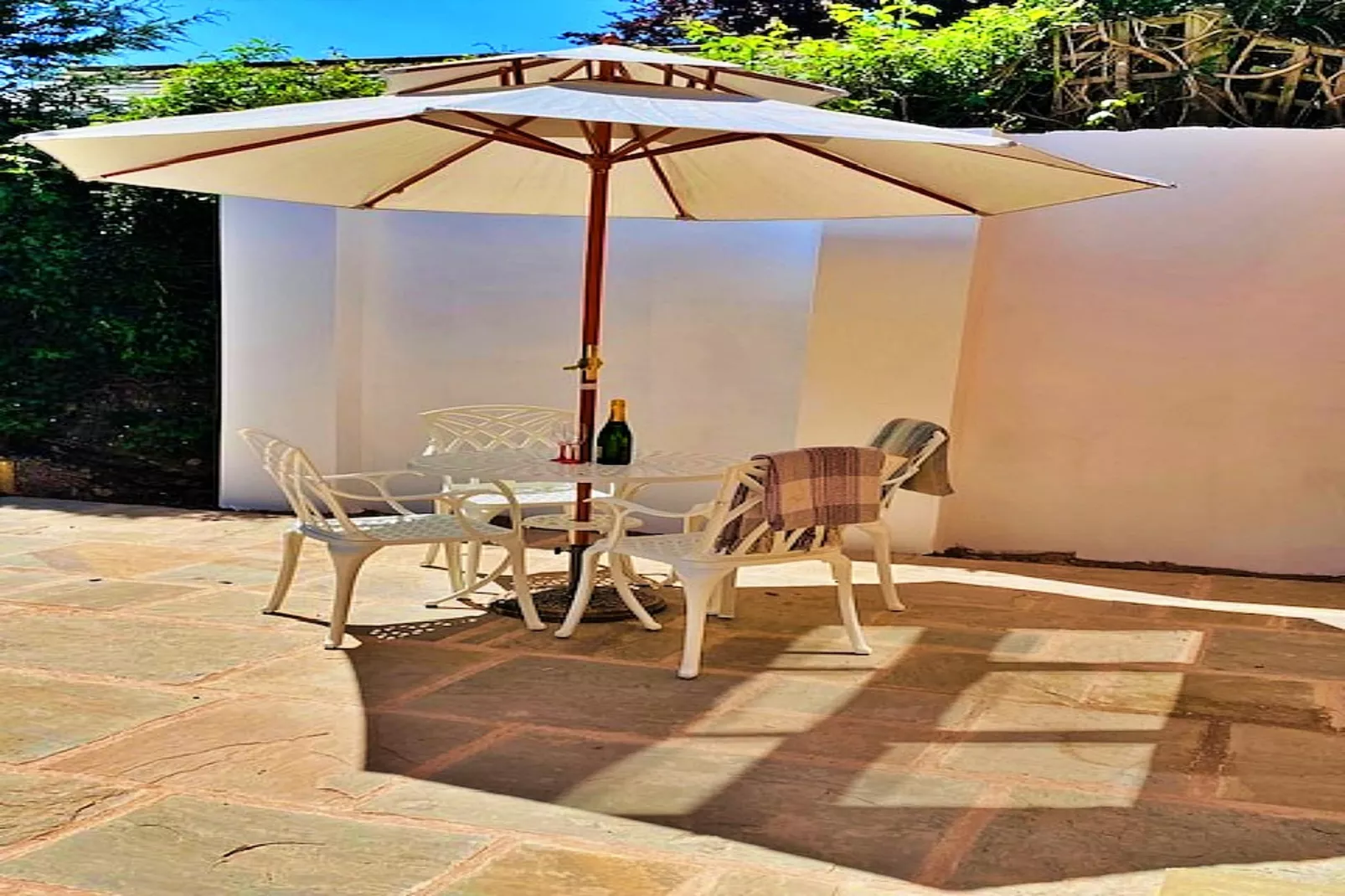 Hillfarrow Hideaway-Outdoor