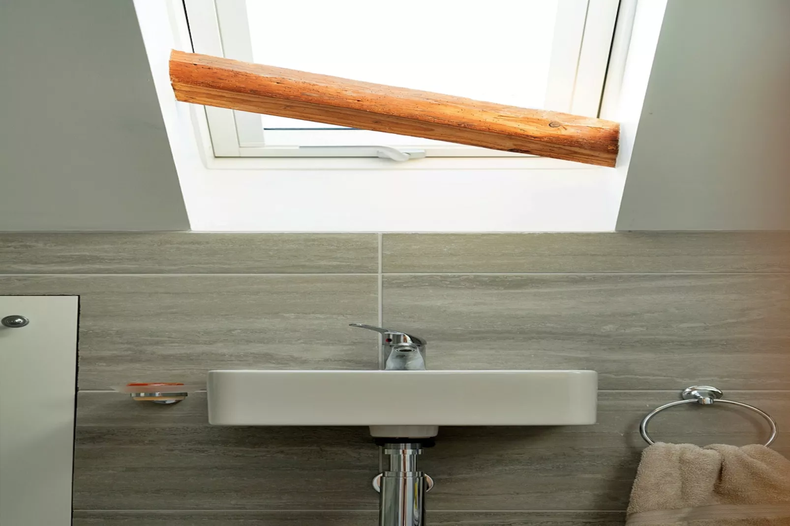Chilton Cottage-Bathroom
