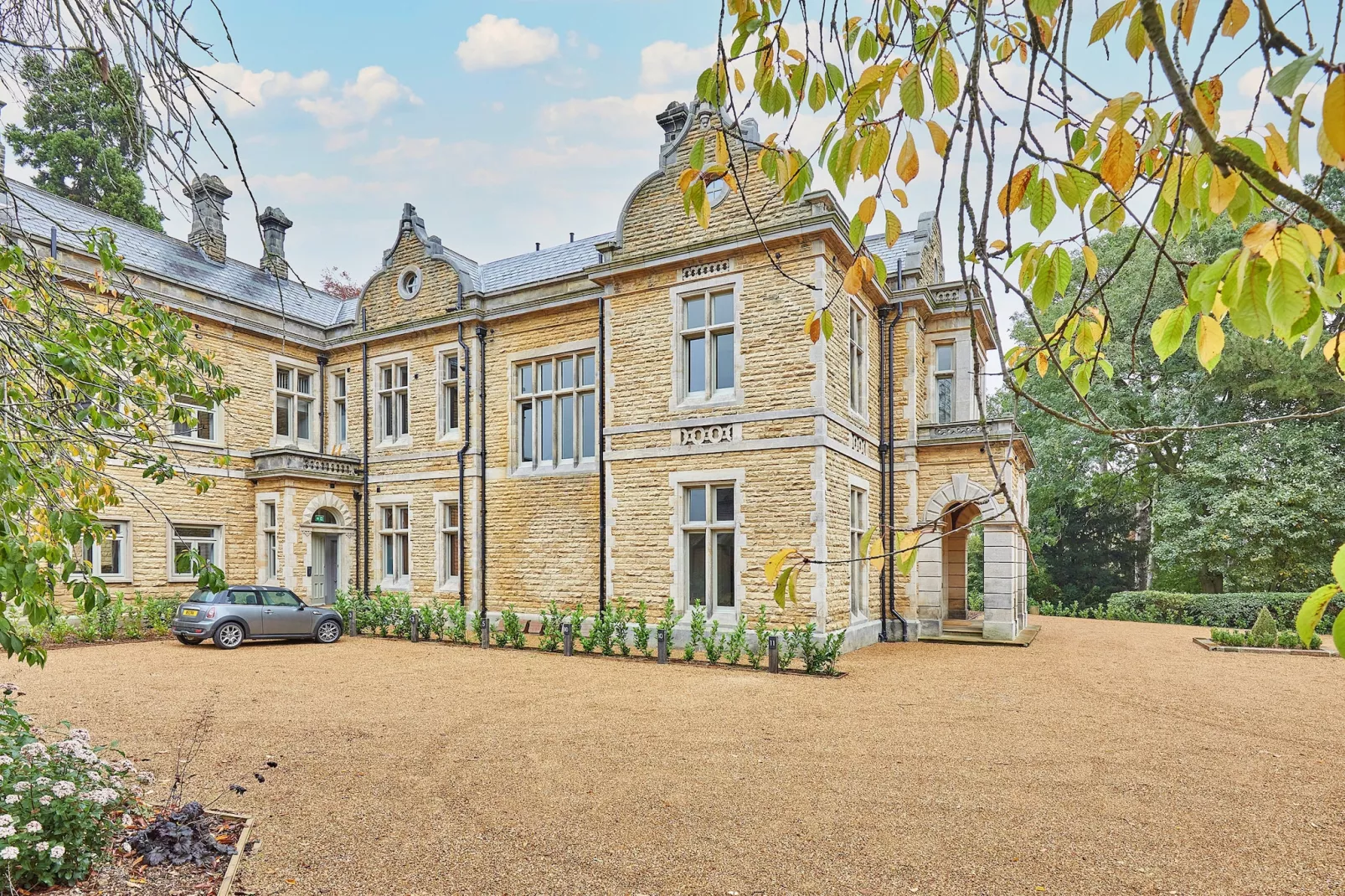 Highfield House-Outdoor