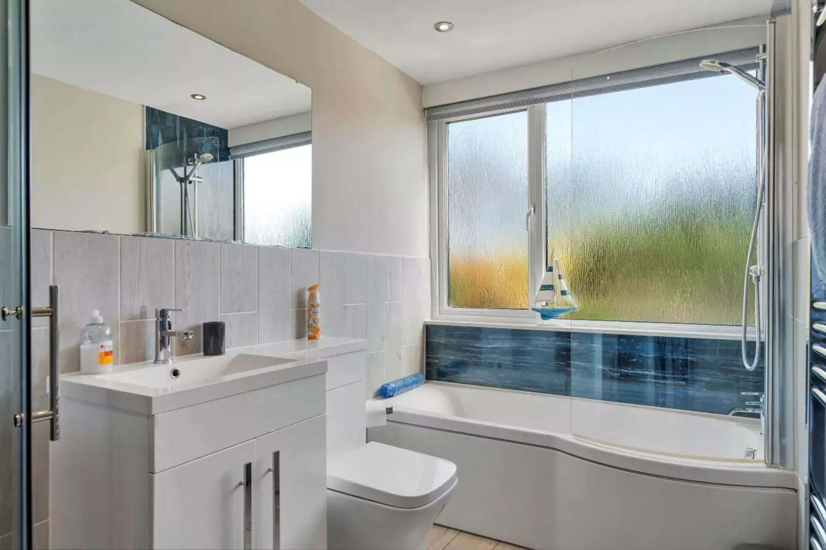 Dart Retreat-Bathroom