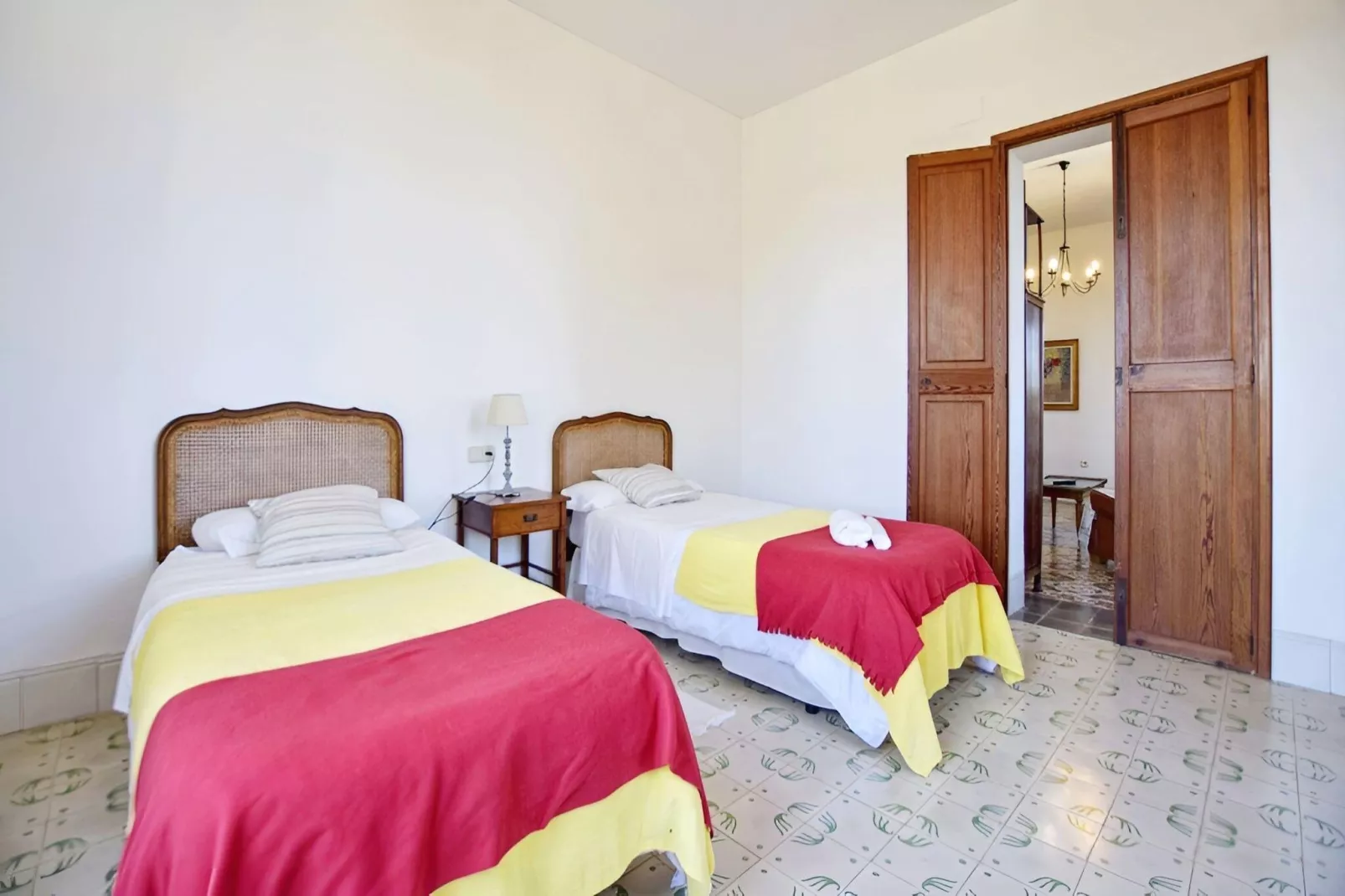 Son Granada-Bedroom