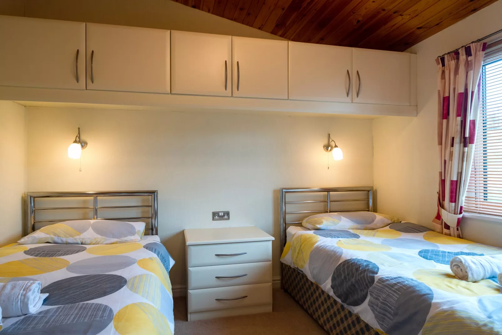 Whitsand Bay Lodge-Bedroom