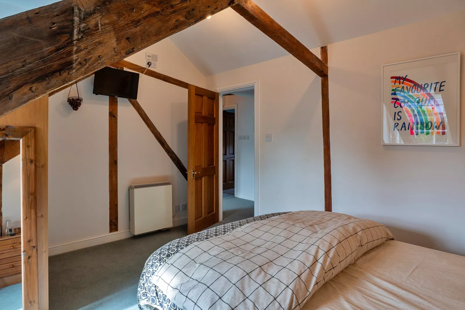 Valley View-Bedroom