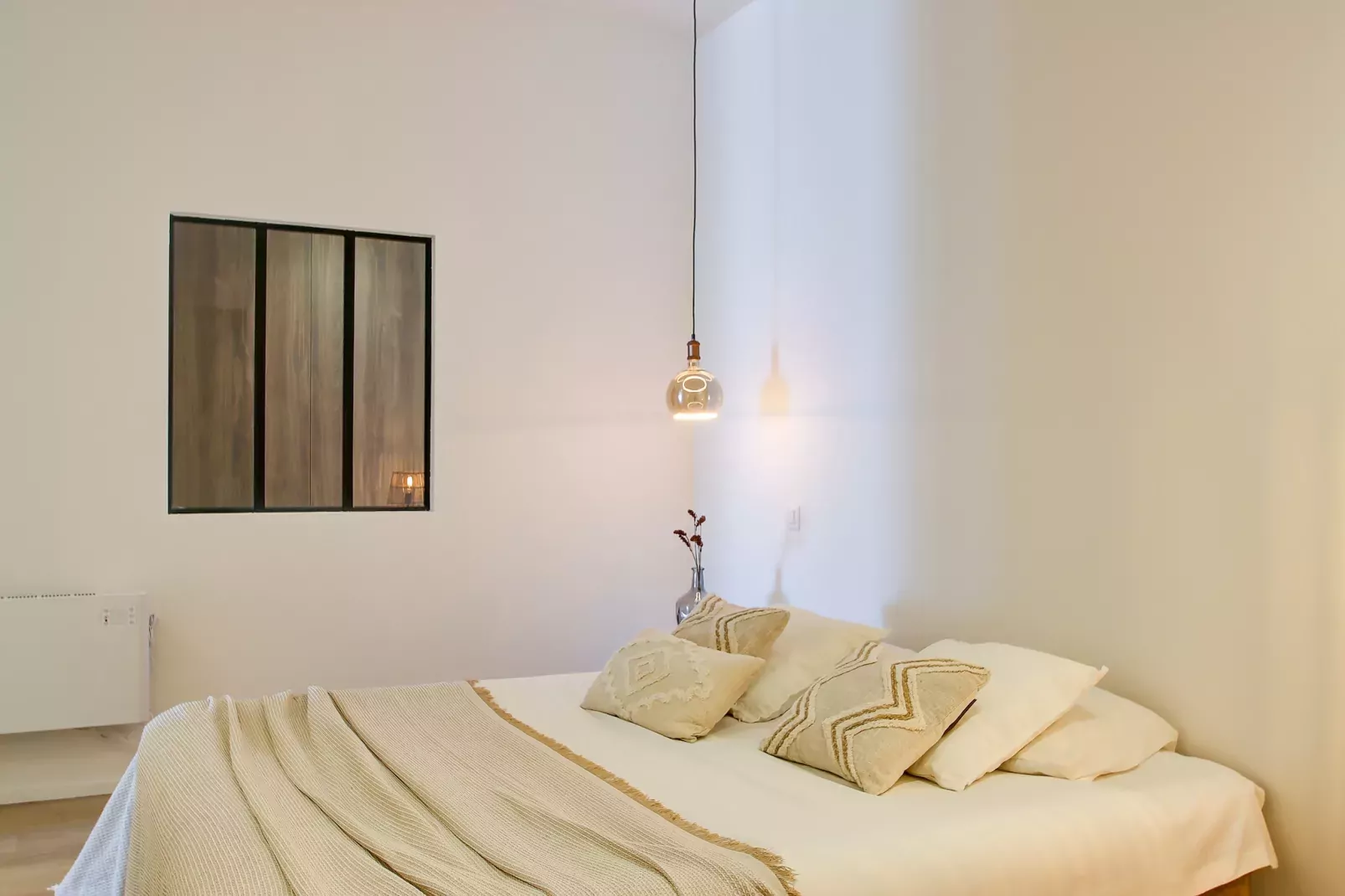 SCORPIO A/B-Bedroom
