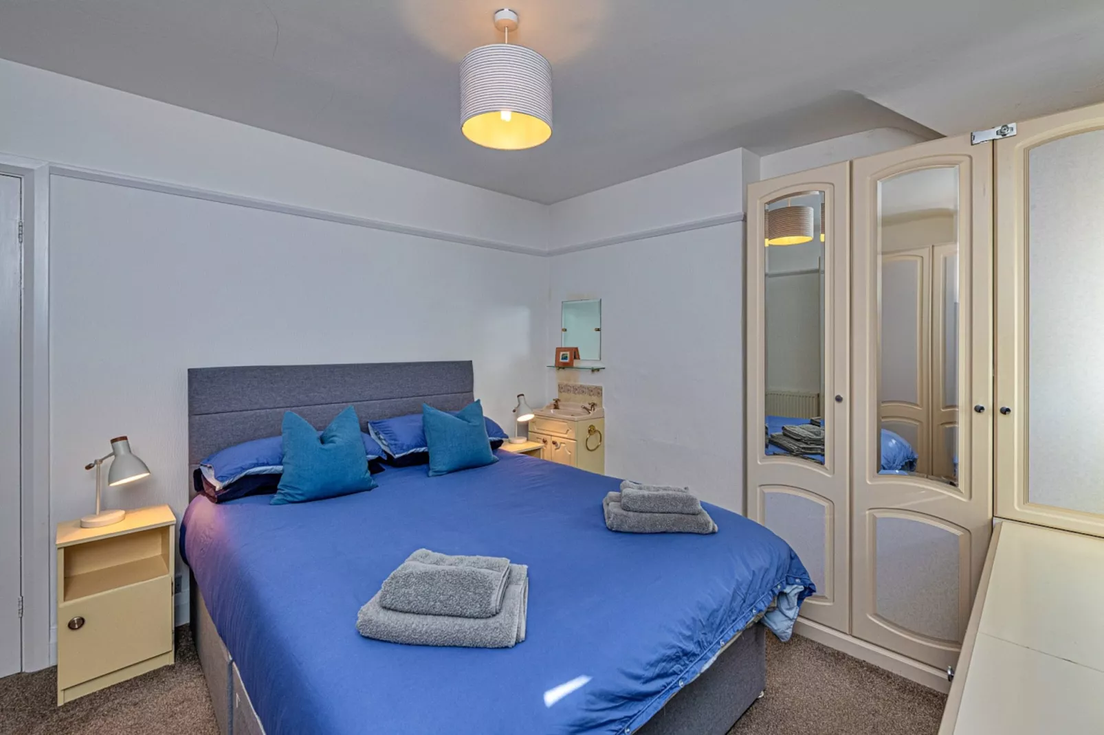 Hillcroft-Bedroom