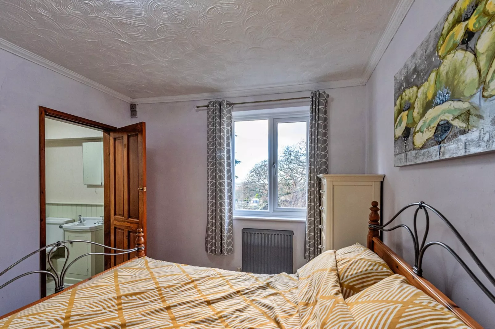 Ty Gwyn Hideaway-Bedroom
