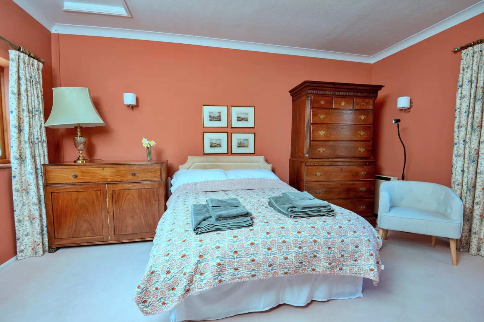Cwmfron House-Bedroom