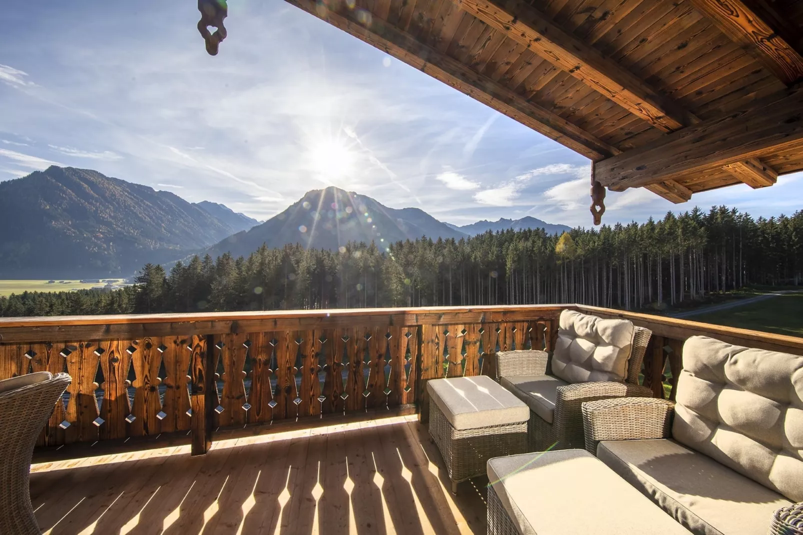 Nationalpark Chalet Törlspitze-Terrace balcony