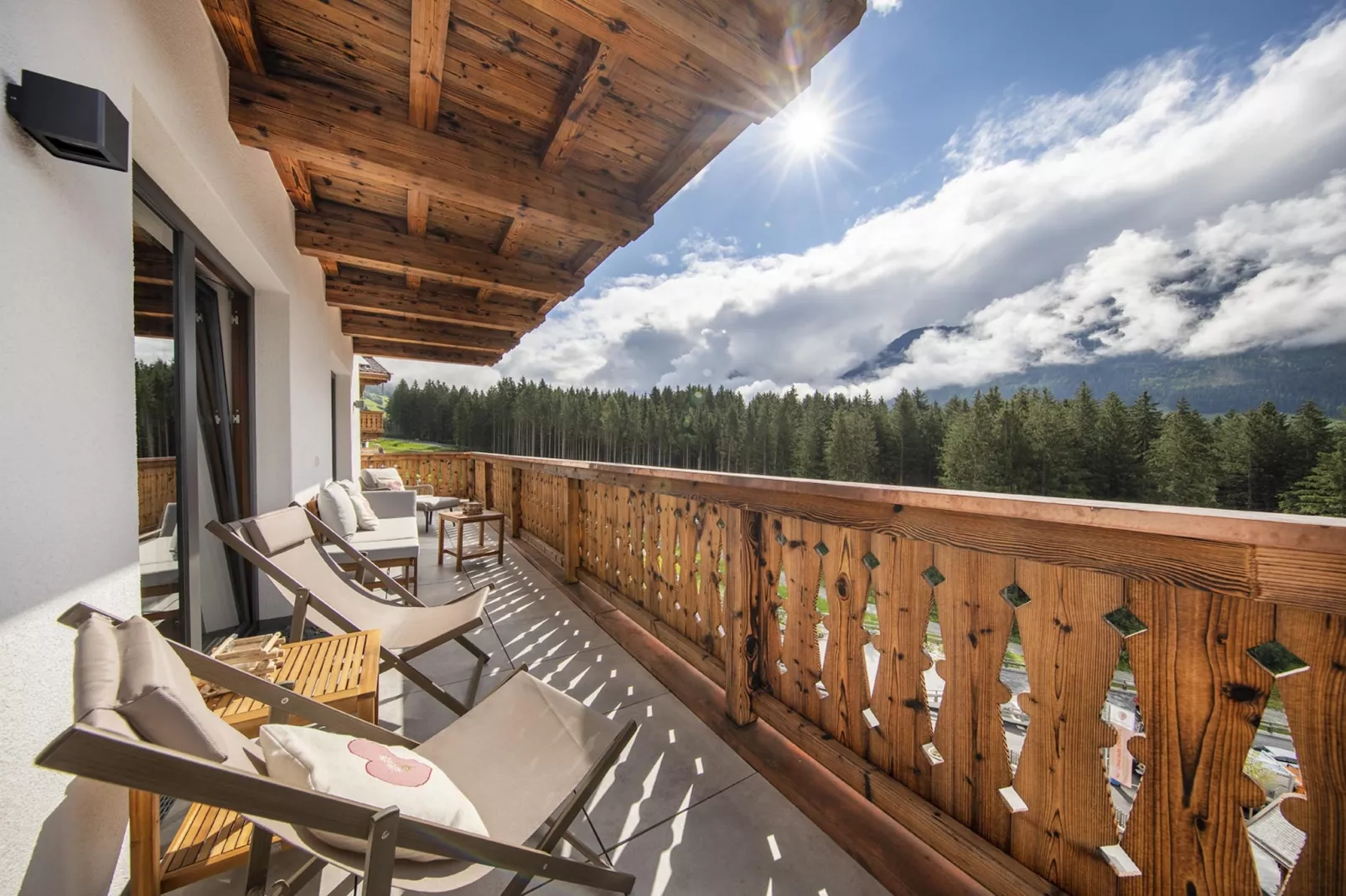 Nationalpark Chalet Edelweissspitze-Terrace balcony