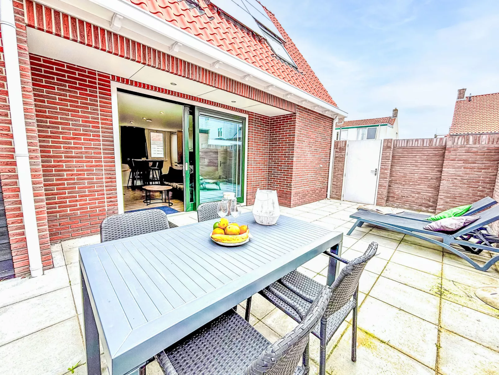 Beach House Westkapelle 2B-Outside