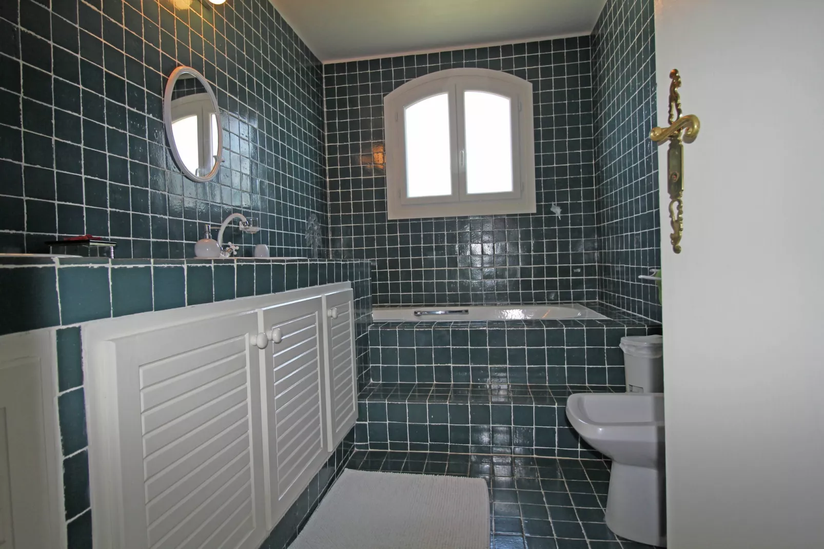 Nicou-Bathroom