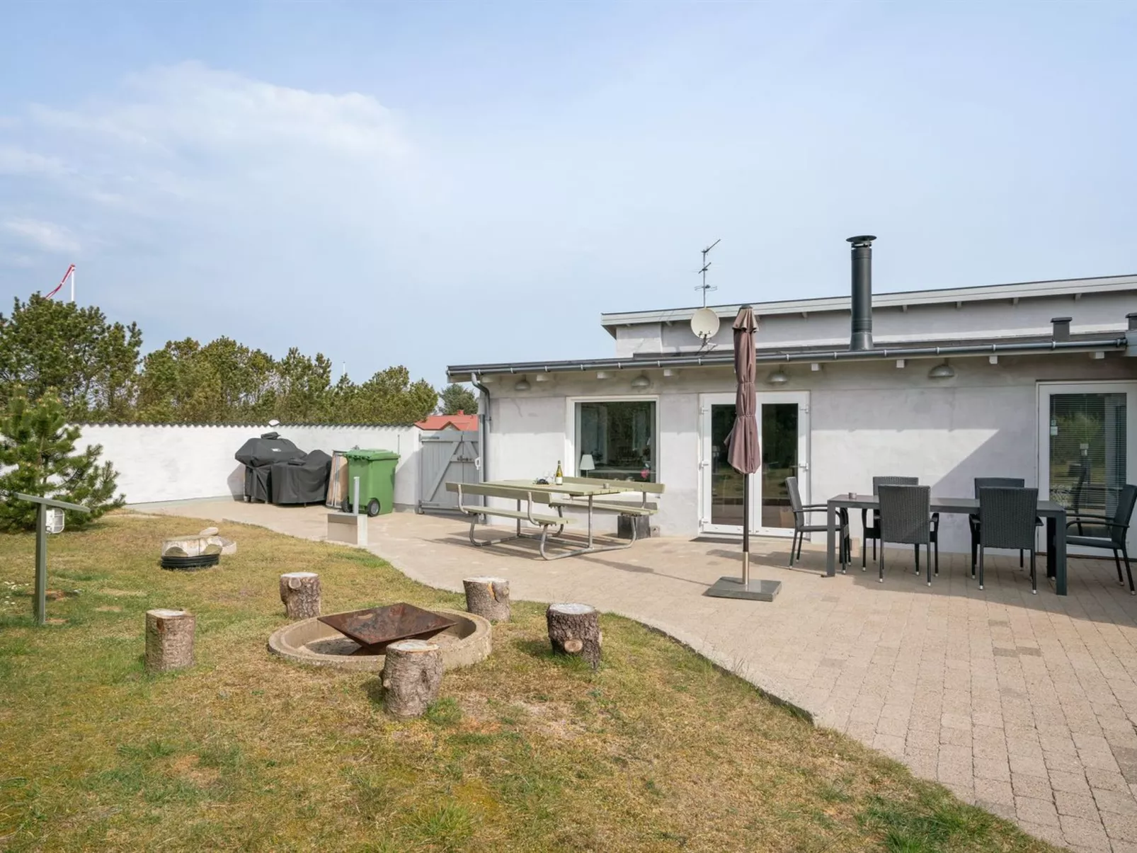 "Lenni" - 700m from the sea-Outside