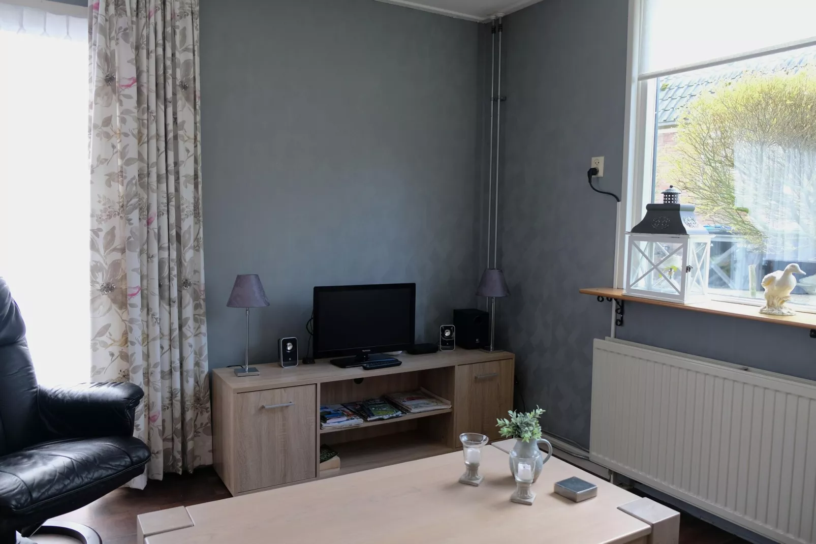 Aan de dwarsgracht-Wohnzimmer