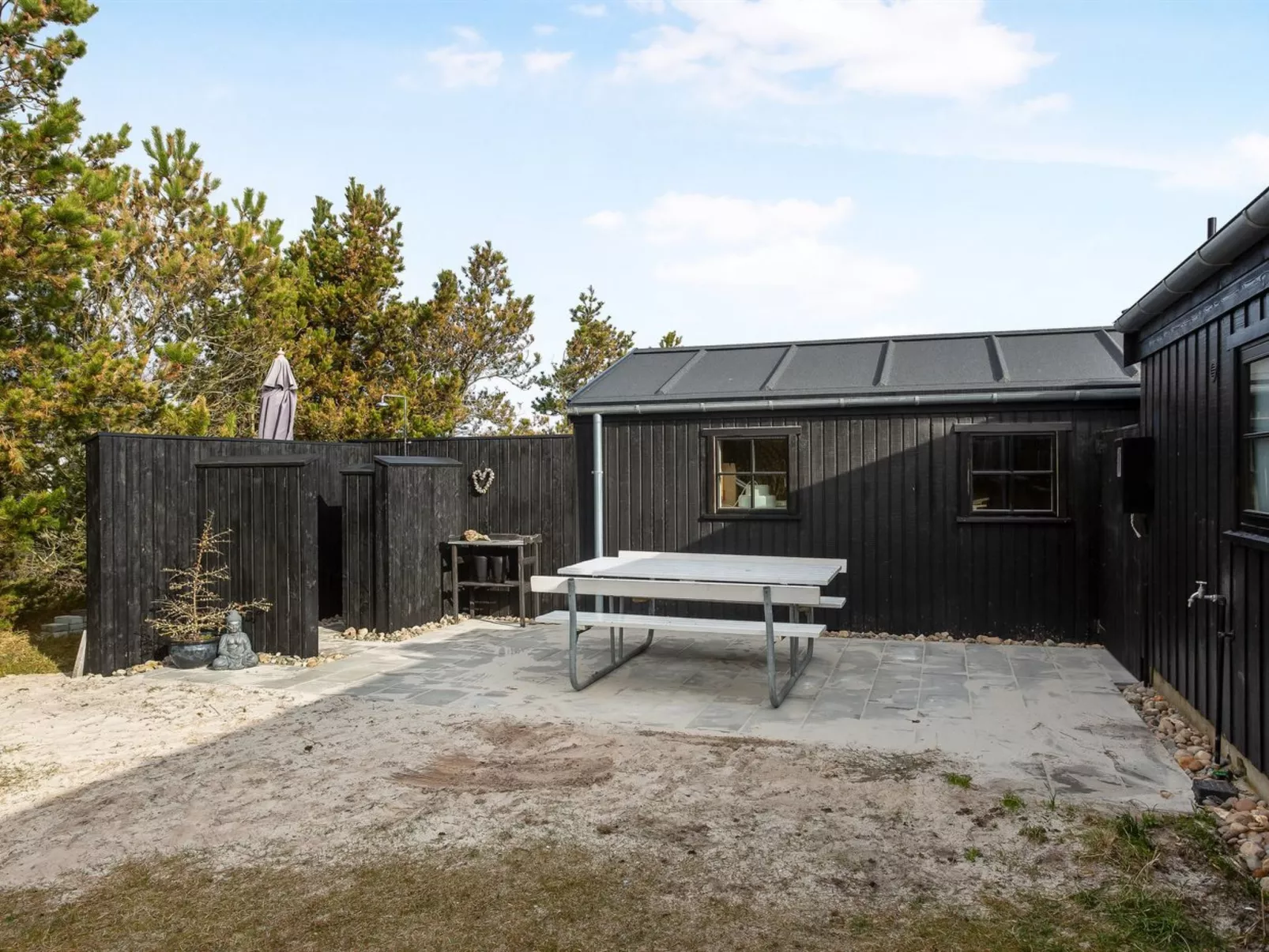 "Sheyla" - 150m from the sea-Outside