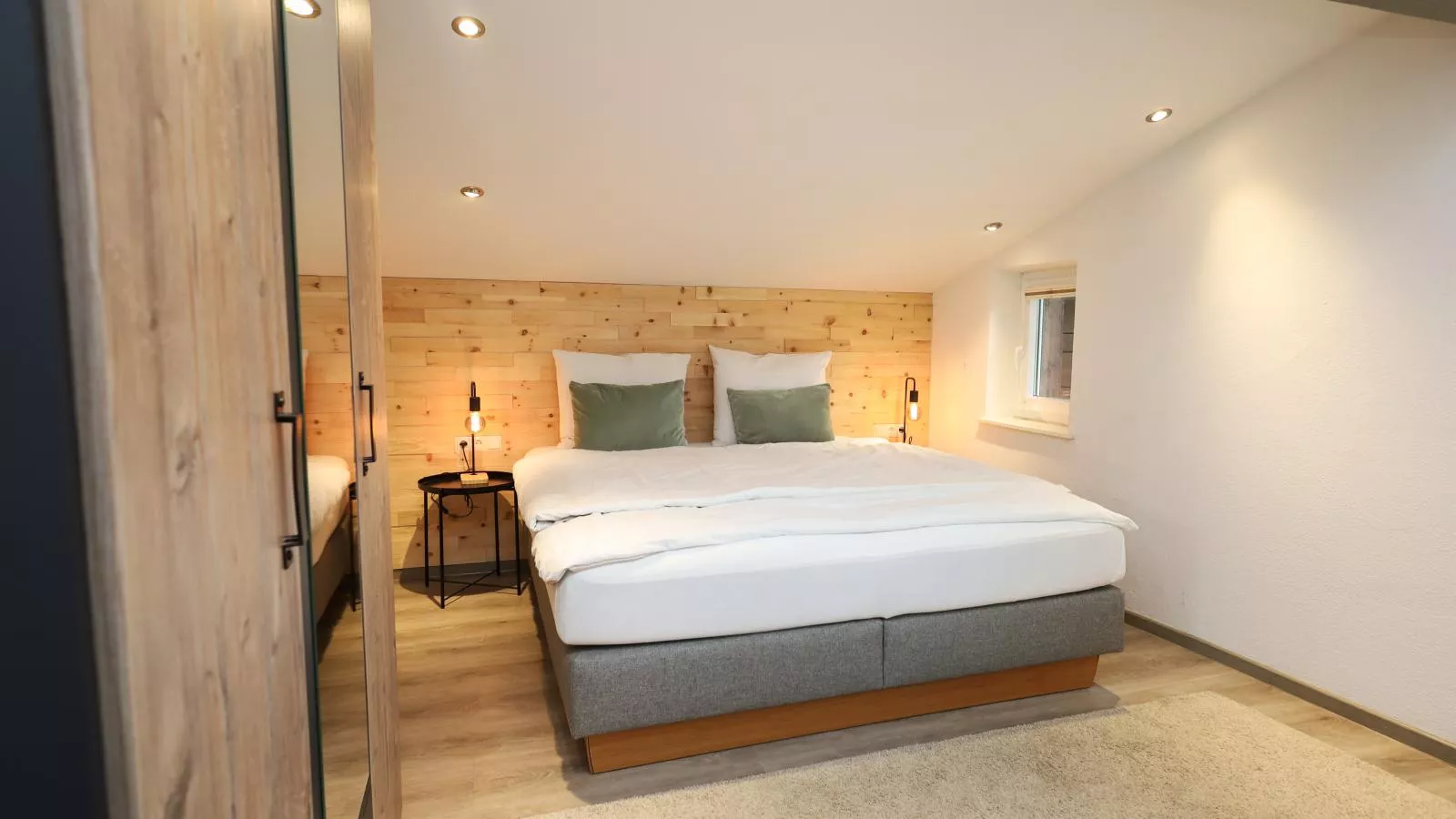Tirola Platzl-Bedroom