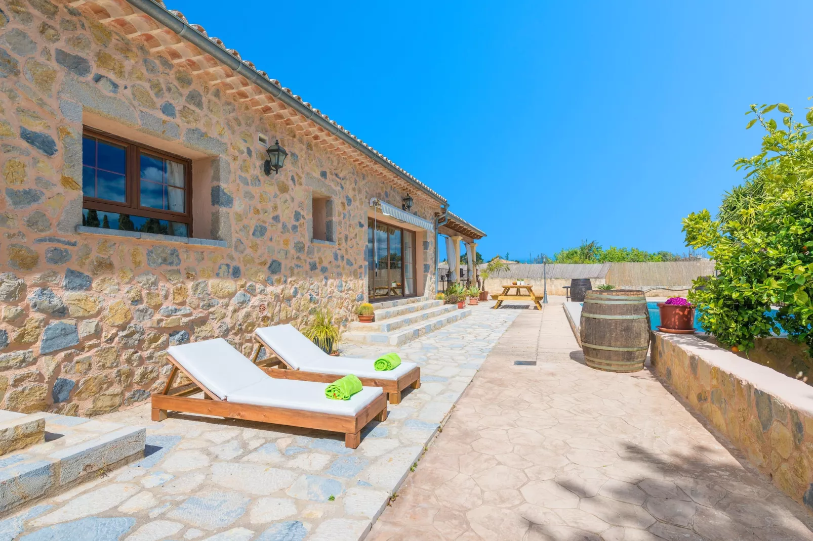 Es Blanquer De Na Fani-Exterior summer