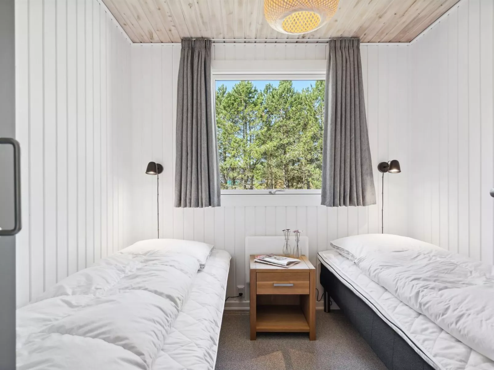 "Sigrun" - 4km from the sea-Inside