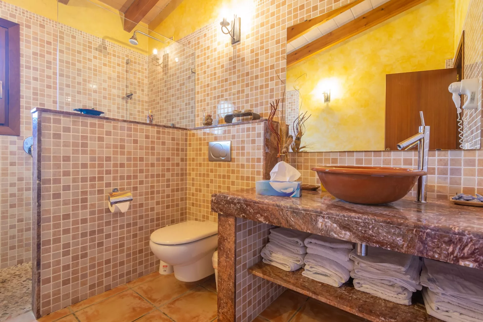 Es Garballons-Bathroom